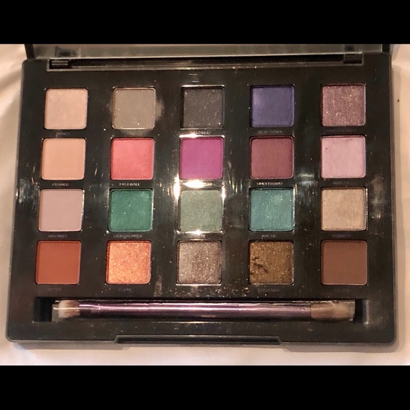Urban Decay Vice eyeshadow palette limited edition - Picture 2 of 4